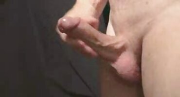 sex lớp 7 Brunette đánh bóng vòi nước sex me vo hàng xóm để tỏa sáng.